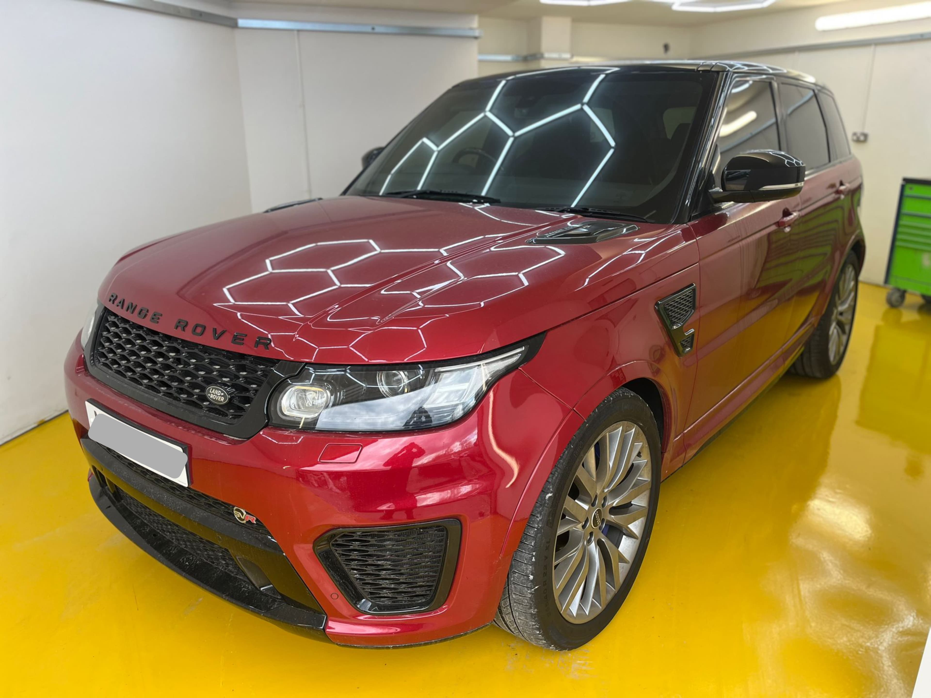 Land Rover customisation at LRManchester
